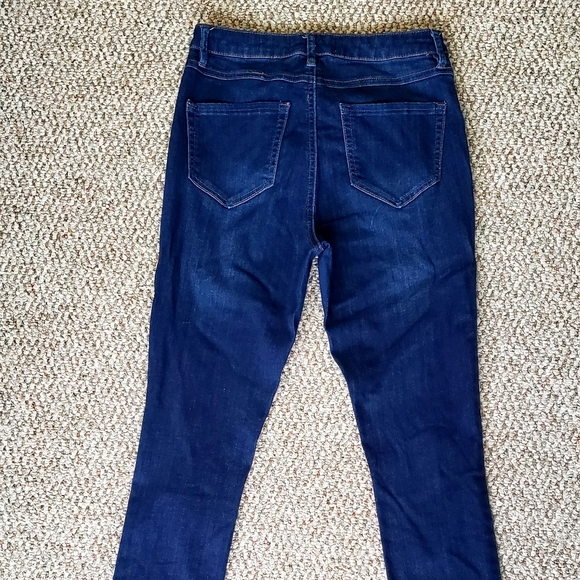 Distressed Jeggings - Picture 3 of 3